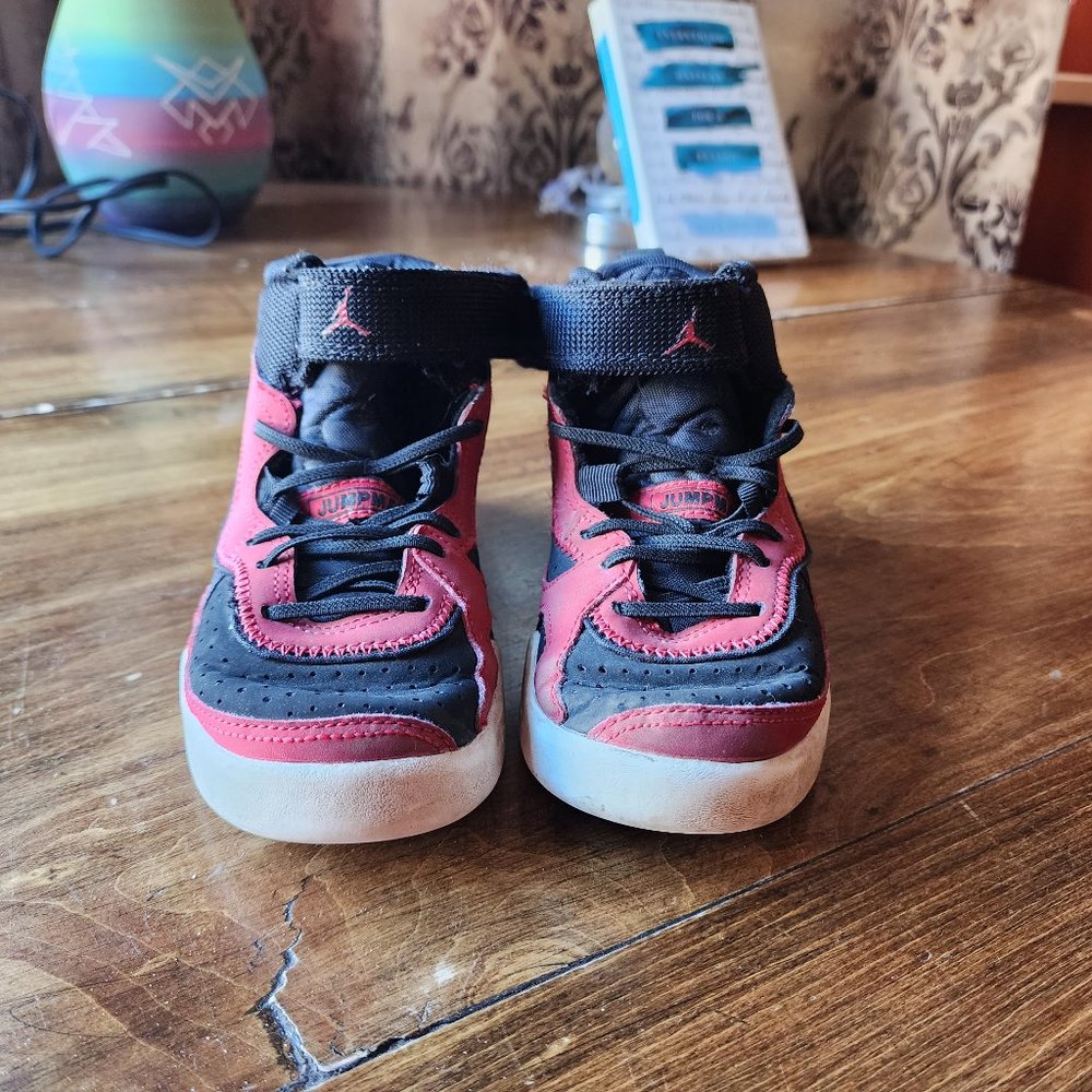Nike Air Jordan Youth High Top Sneakers